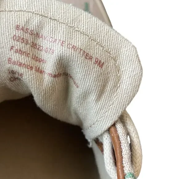 GH BASS & CO Cactus Print Canvas Sneakers Womens Sz 9 Tan Green Western - Picture 7 of 10